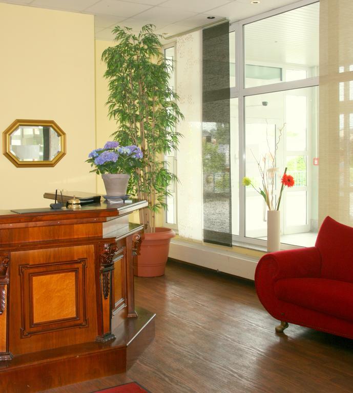 Atrium Hotel Crimmitschau Eksteriør bilde