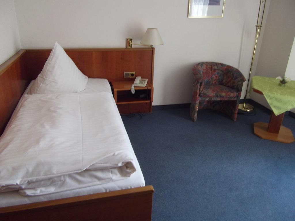 Atrium Hotel Crimmitschau Eksteriør bilde